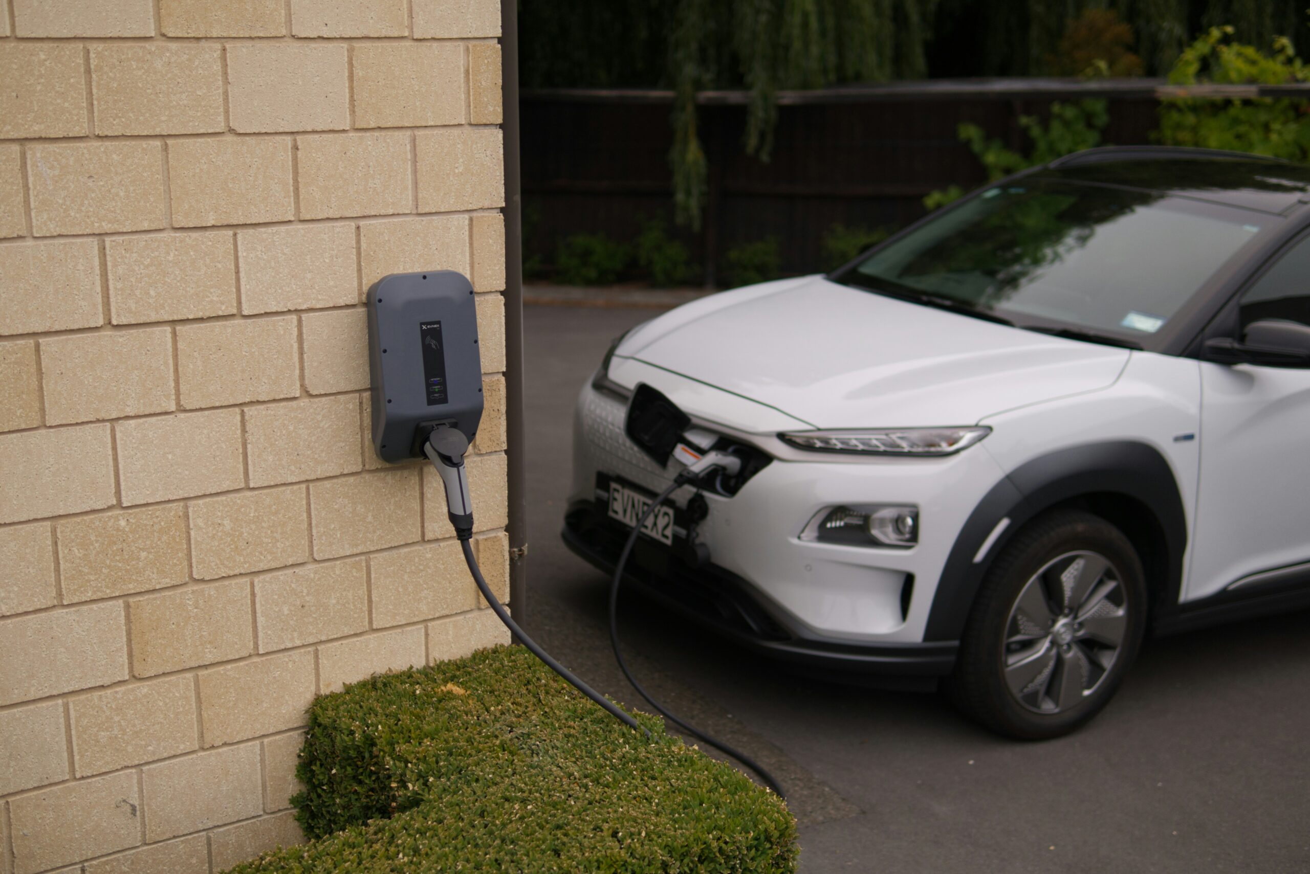 Warum eine Wallbox für Ihr Elektroauto sinnvoll ist – Der Elektriker klärt auf
